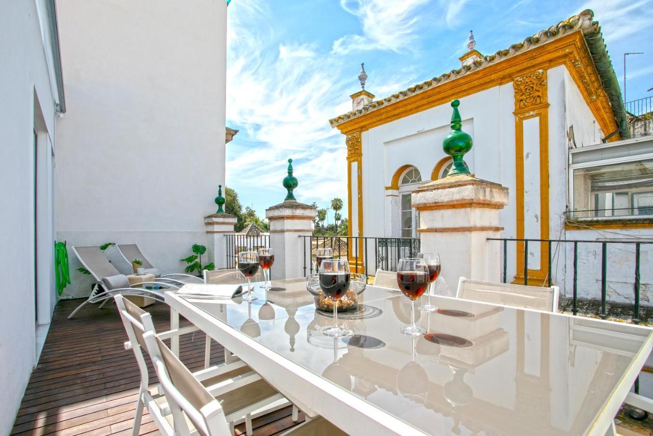 Genteel Home Santa Teresa Sevilla Bagian luar foto